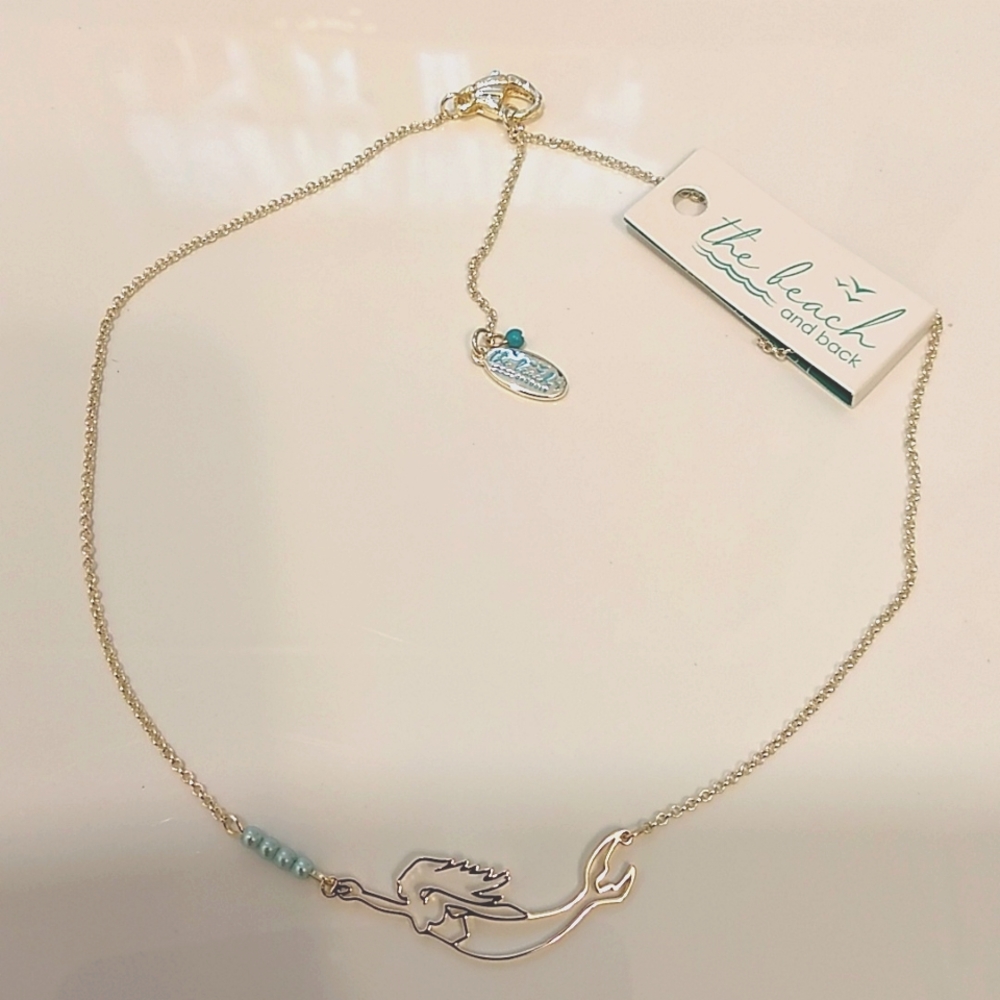 🆕Mermaid Pearl Necklace 18" long with beautiful clasp detail.